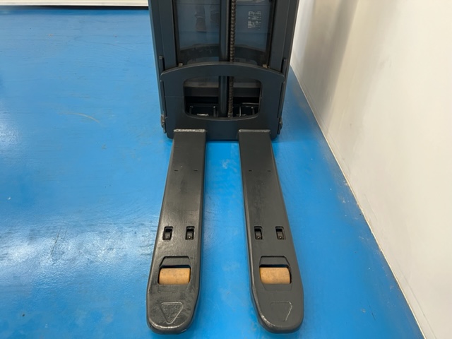 Crown DT3040 Crown DT3040
